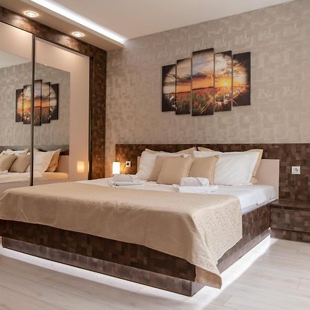 Apartment Central-Lux Велико Търново Екстериор снимка