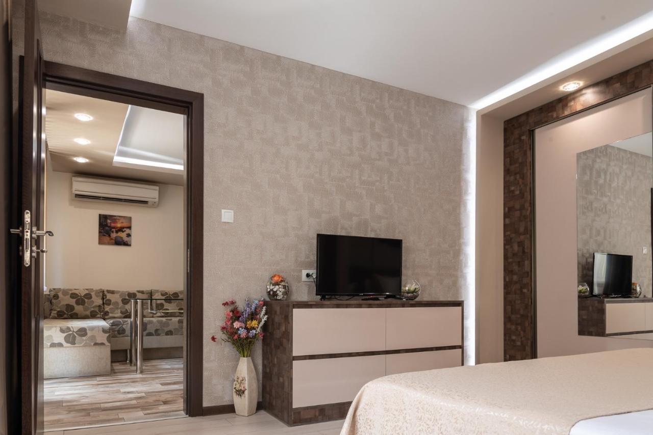 Apartment Central-Lux Велико Търново Екстериор снимка