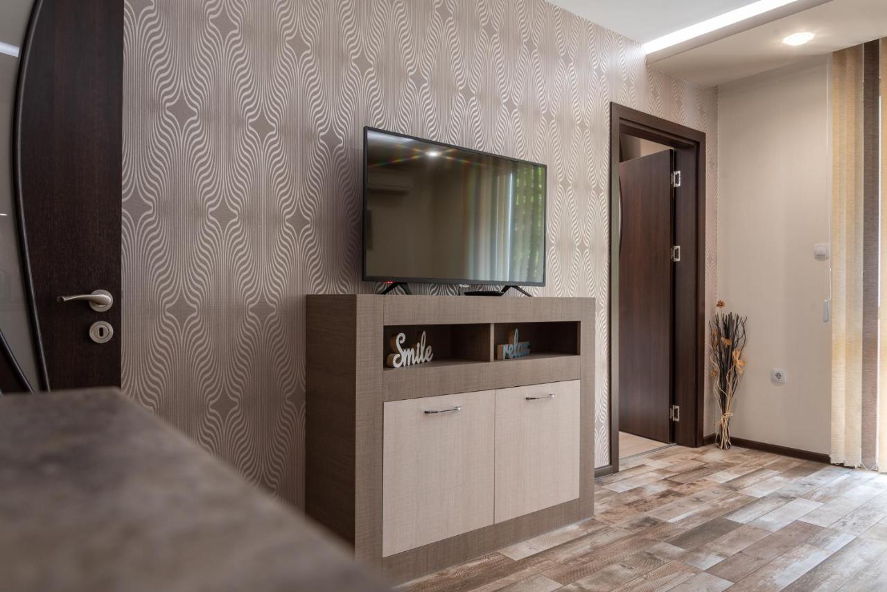 Apartment Central-Lux Велико Търново Екстериор снимка